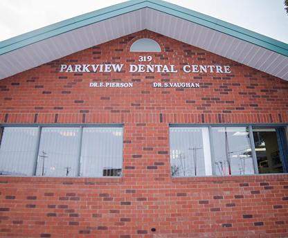 Building Parkview Dental Centre | Parkview Dental Centre | Brooks, AB | General Dental Clinic